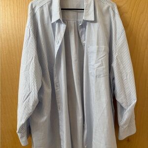 Old Navy NWOT Light Blue Striped Shirt